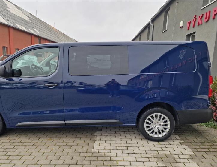 Opel Vivaro 40