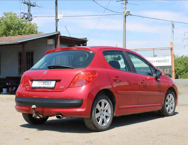 Peugeot 207 5