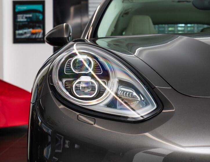 Porsche Panamera 20