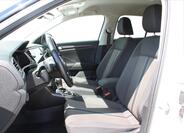 Volkswagen T-Roc 10