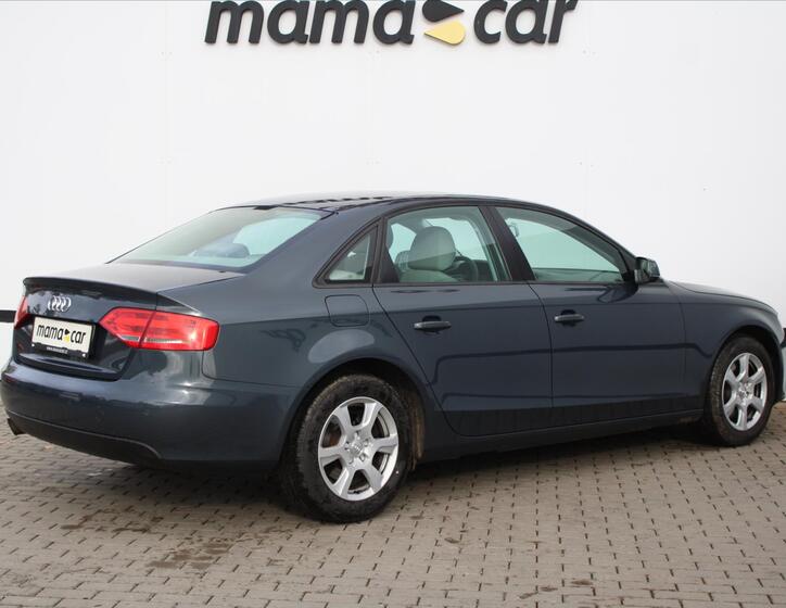 Audi A4 2