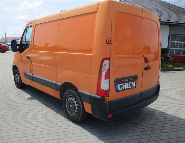 Renault Master 29