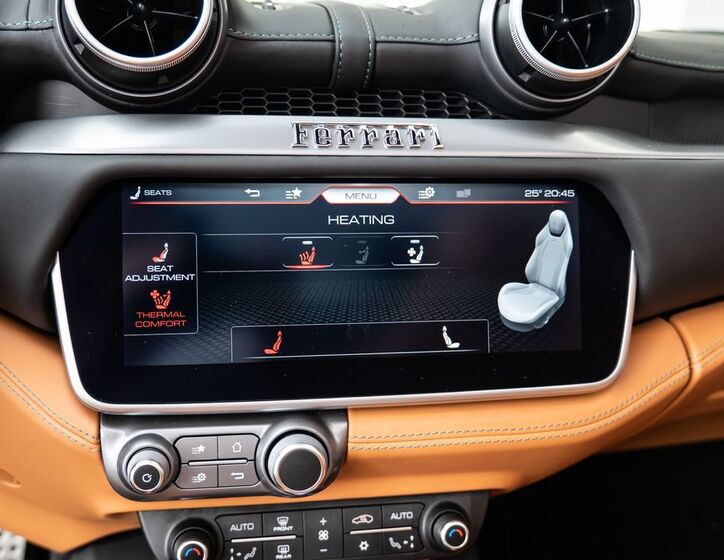 Ferrari Portofino 12
