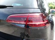 Volkswagen Golf 10
