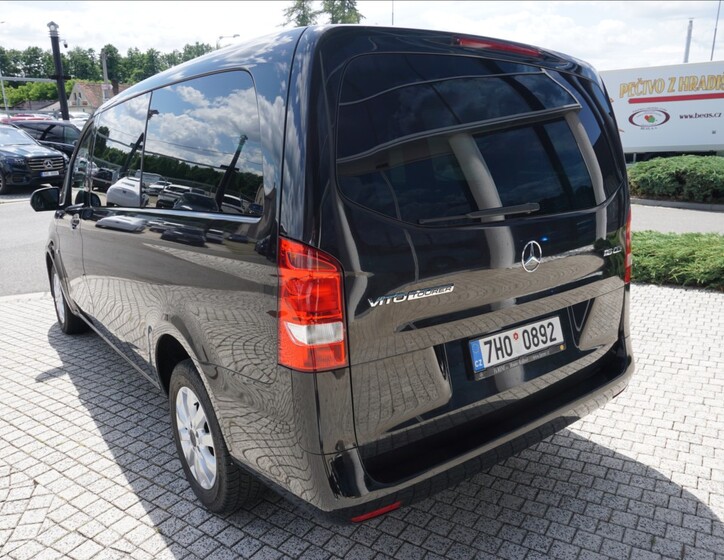 Mercedes-Benz Vito 5