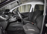 Peugeot 208 8