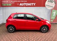 Toyota Yaris 5