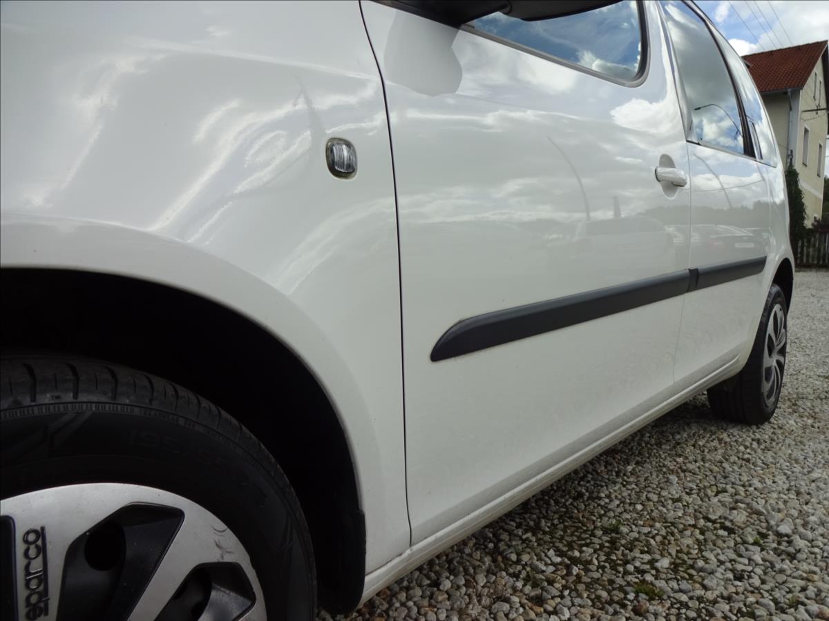Škoda Roomster