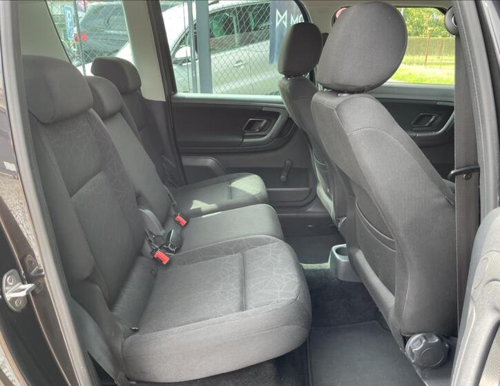 Škoda Roomster 26