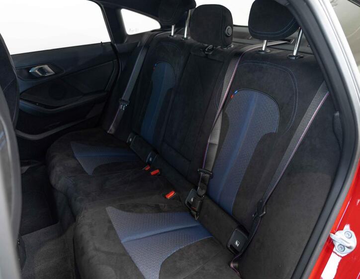 BMW Řada 2 19