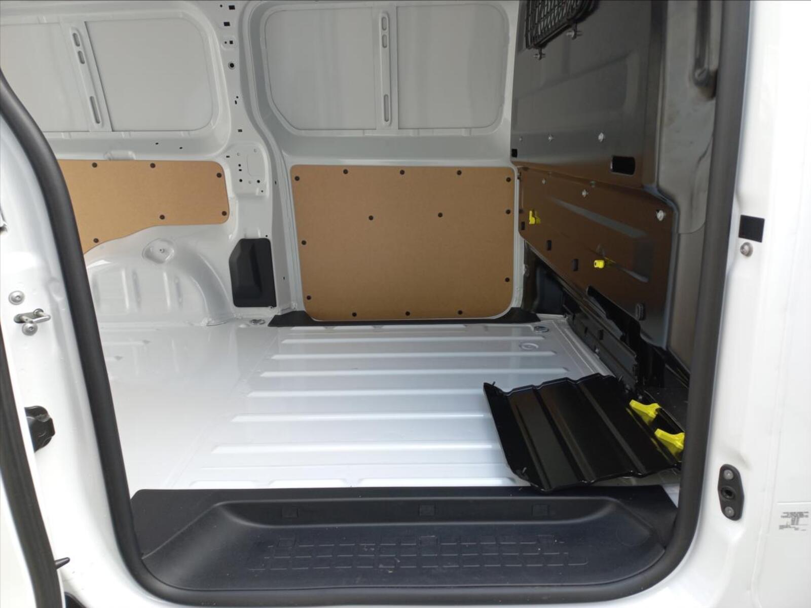 Toyota ProAce 11