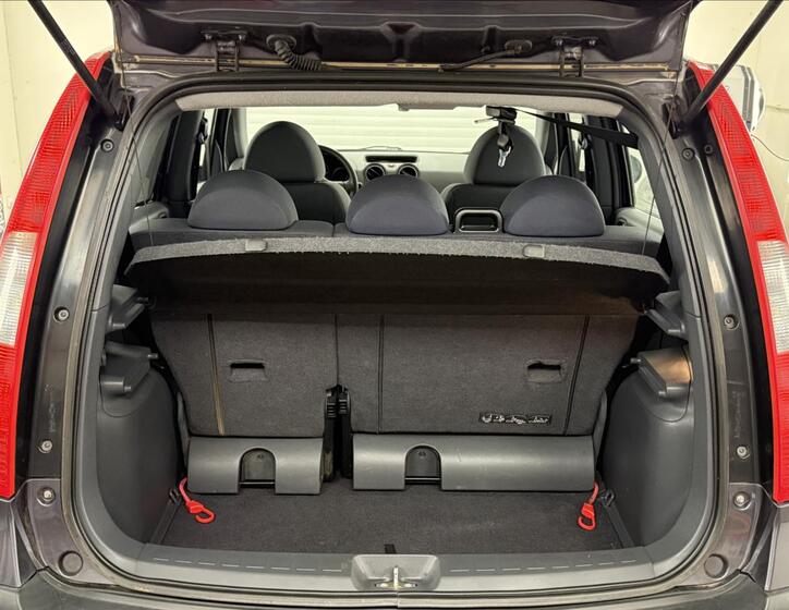 Mitsubishi Colt 21