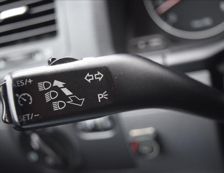 Volkswagen Golf 34
