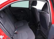 KIA Rio 13