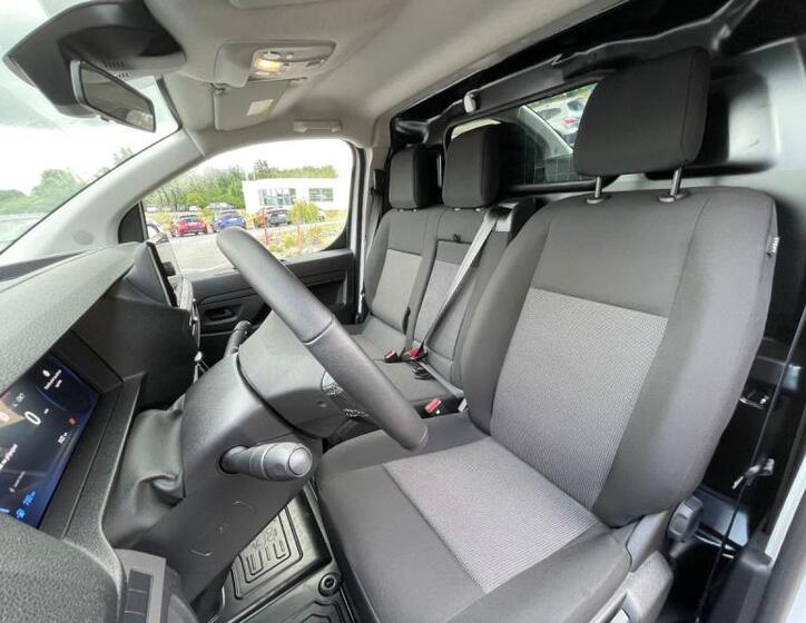 Toyota ProAce 12