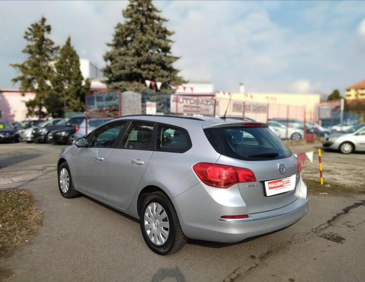 Opel Astra 7