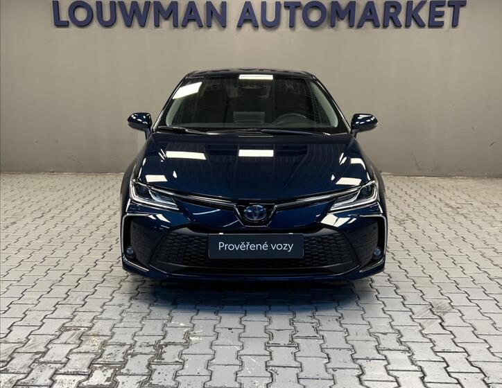 Toyota Corolla 4