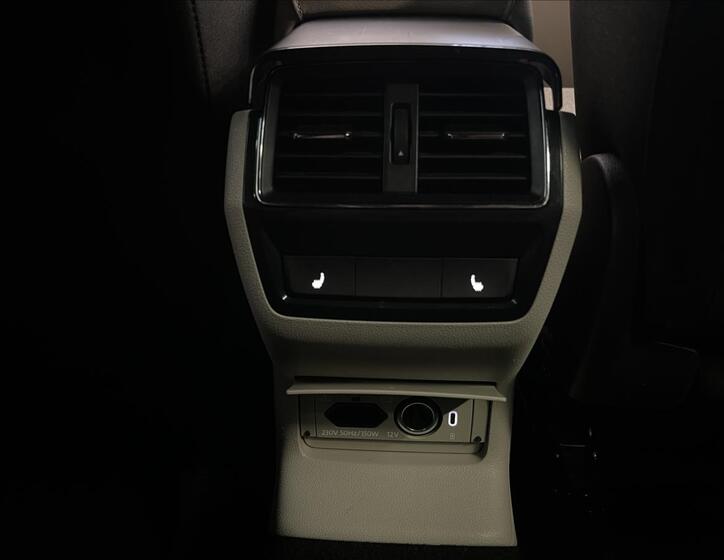 Škoda Karoq 24