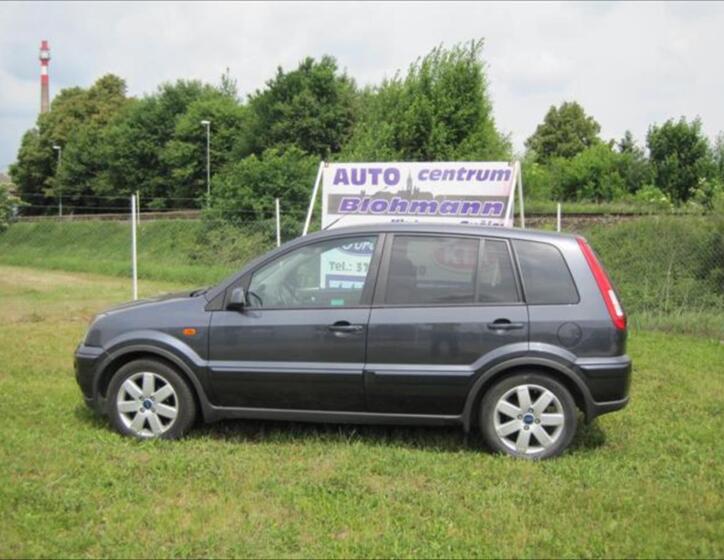 Ford Fusion 8