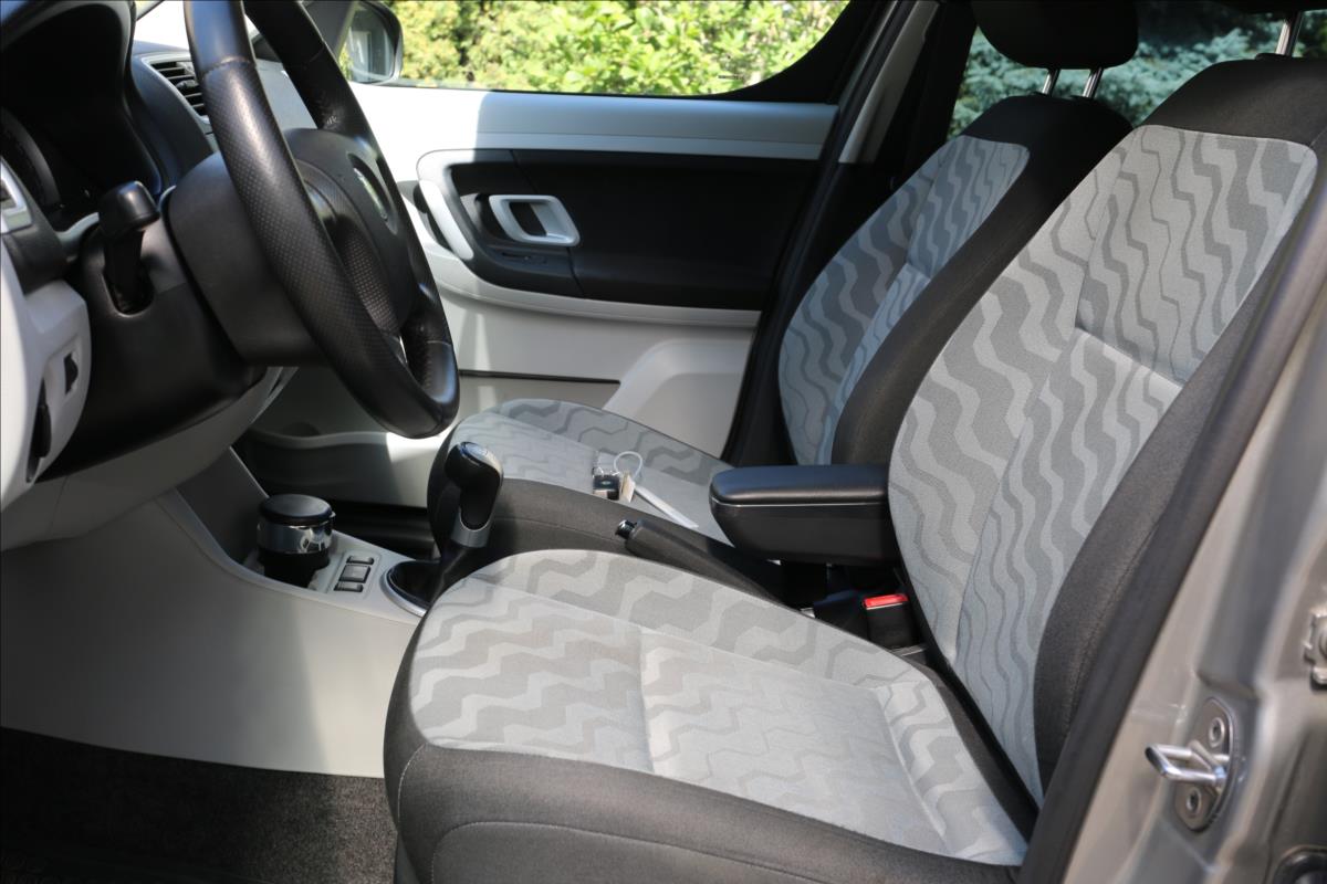 Škoda Roomster
