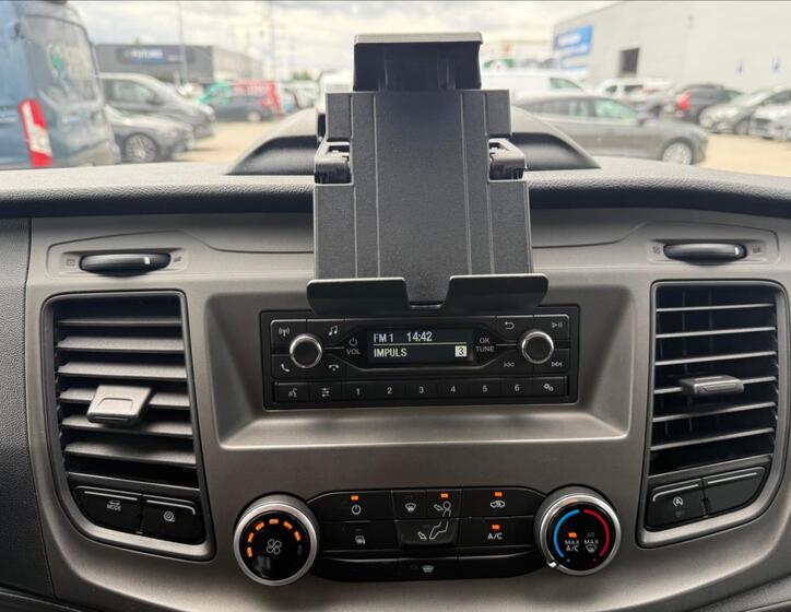 Ford Transit 22