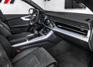 Audi Q8 12