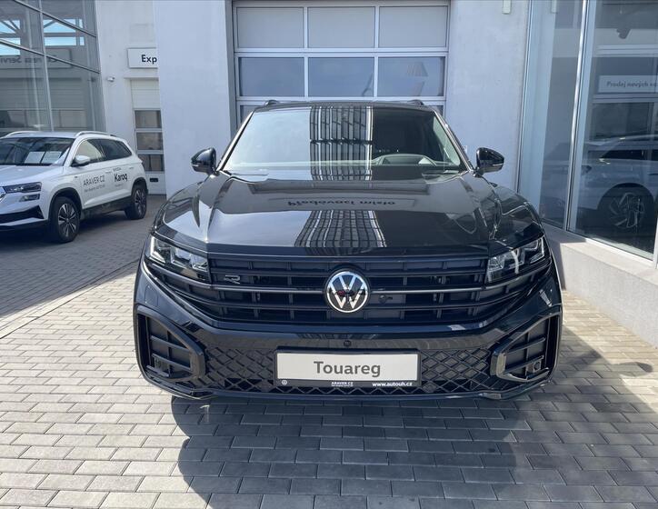 Volkswagen Touareg 2