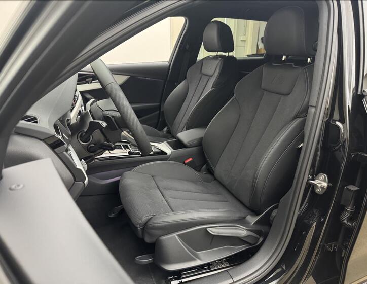 Audi A4 44