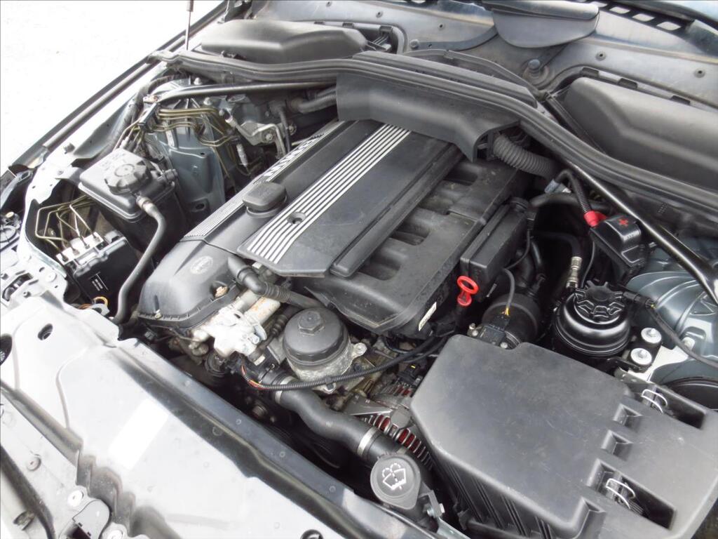 BMW Řada 5 32
