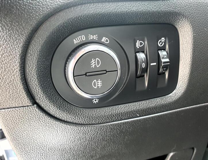 Opel Grandland X 38