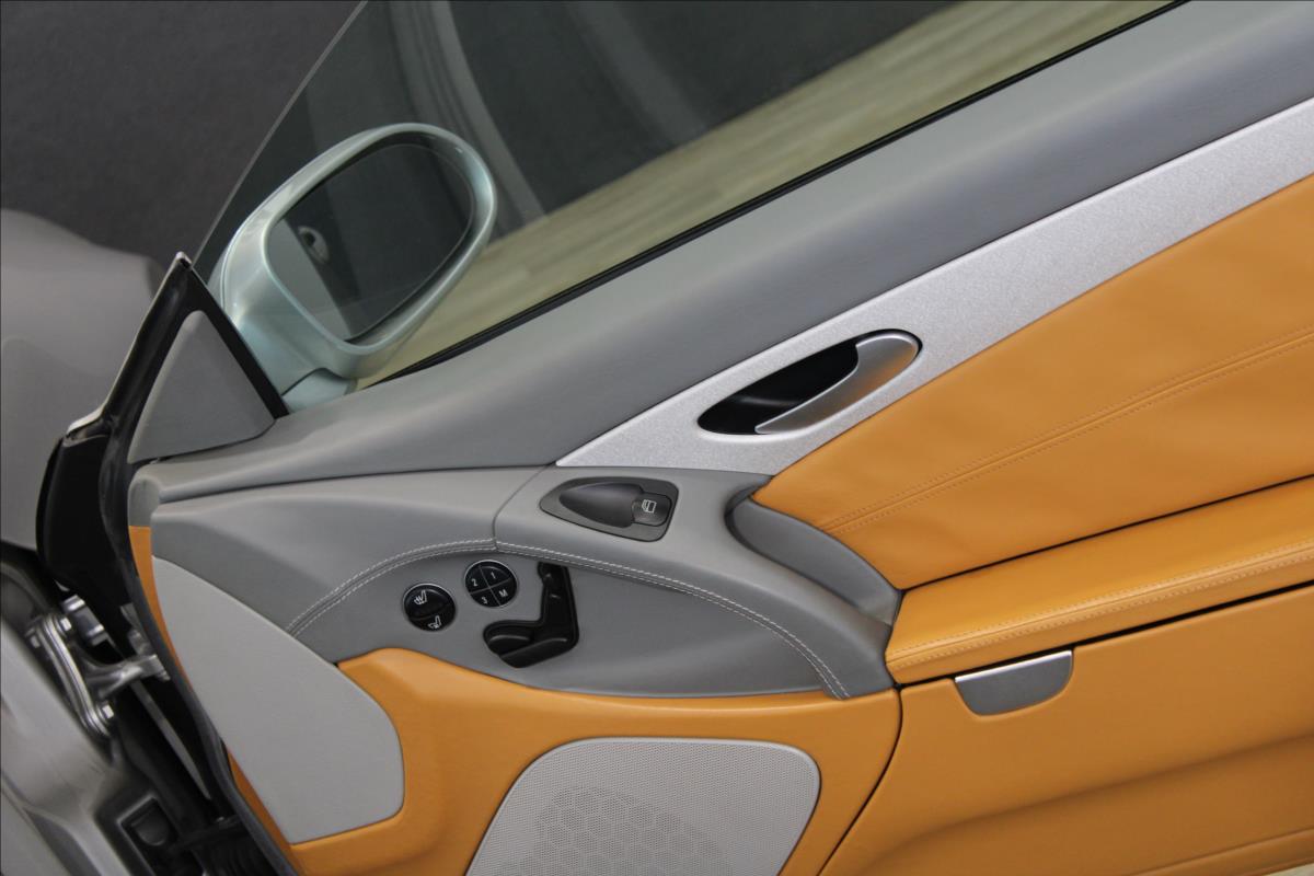 Mercedes-Benz SL