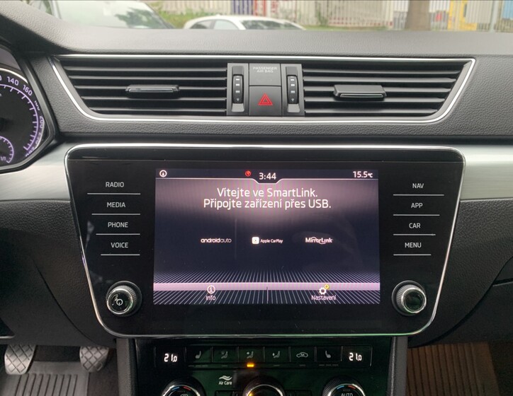 Škoda Superb 13