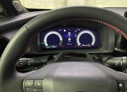 Toyota C-HR 13