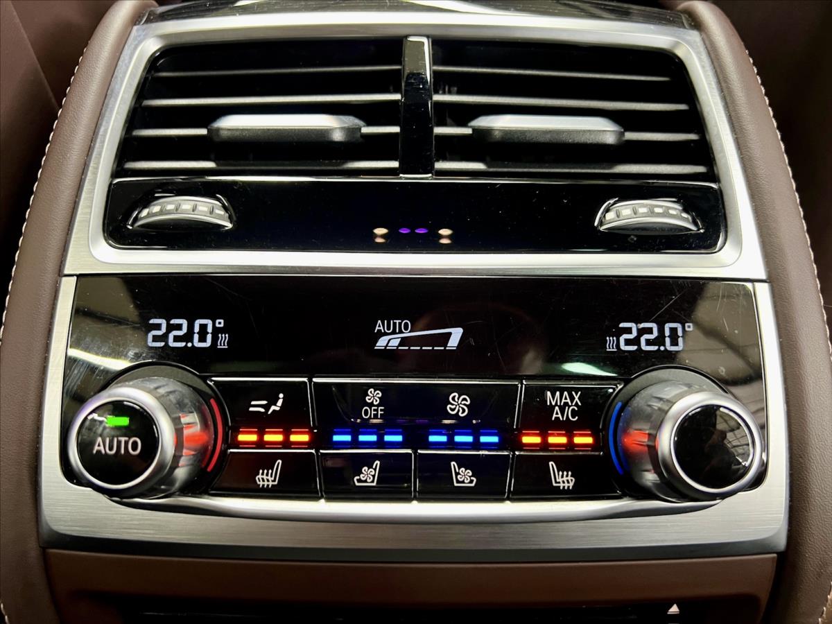 BMW Řada 7
