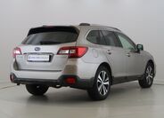 Subaru Outback 5