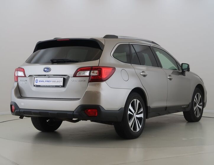 Subaru Outback 5