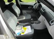 Škoda Roomster 12