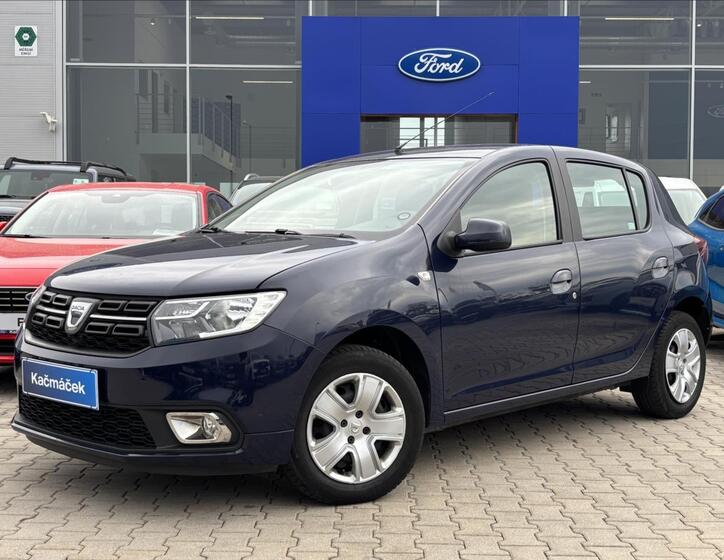 Dacia Sandero 1