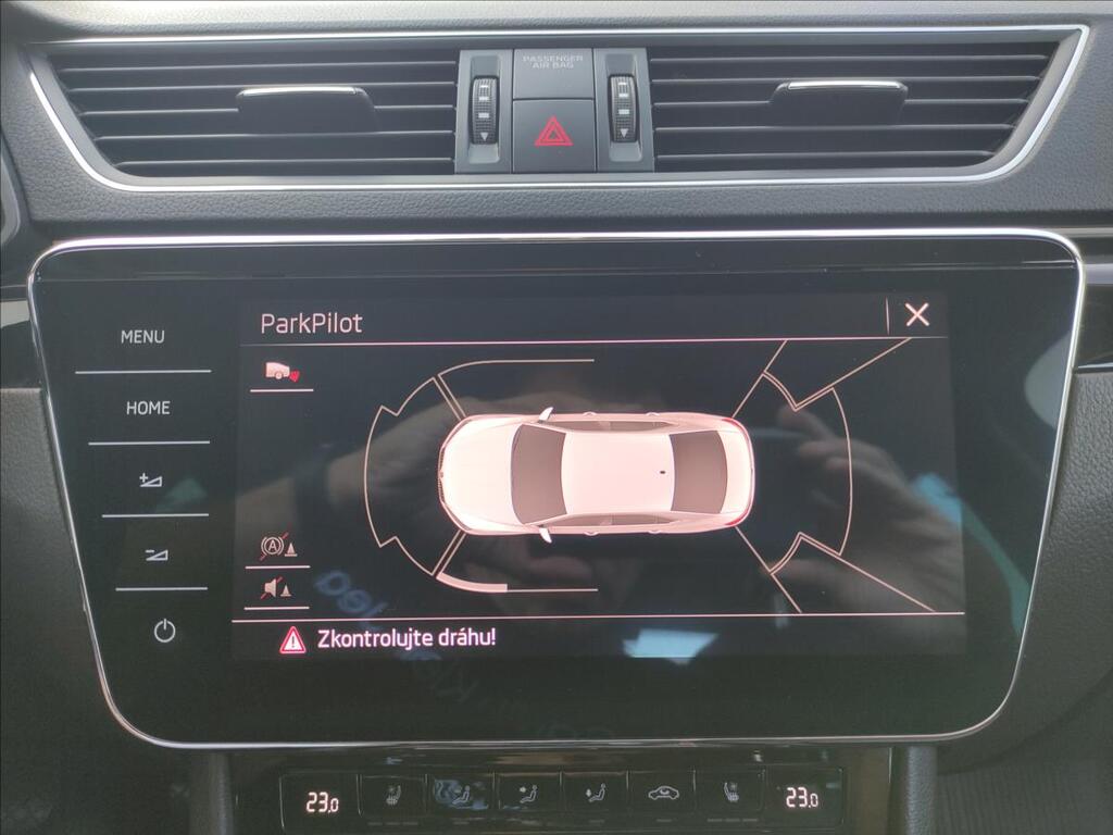 Škoda Superb 22