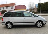 Volkswagen Sharan 3