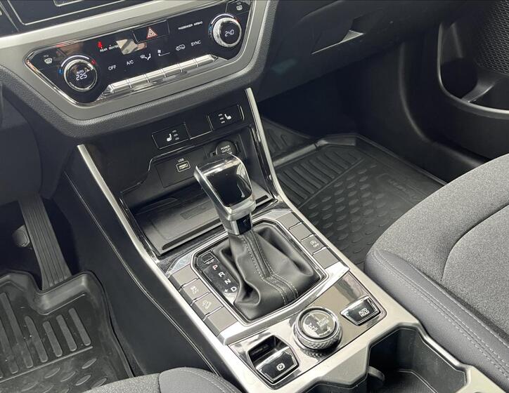 SsangYong Korando 16