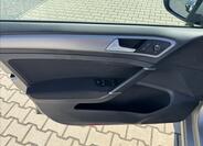 Volkswagen Golf 18
