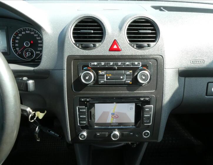Volkswagen Caddy 32