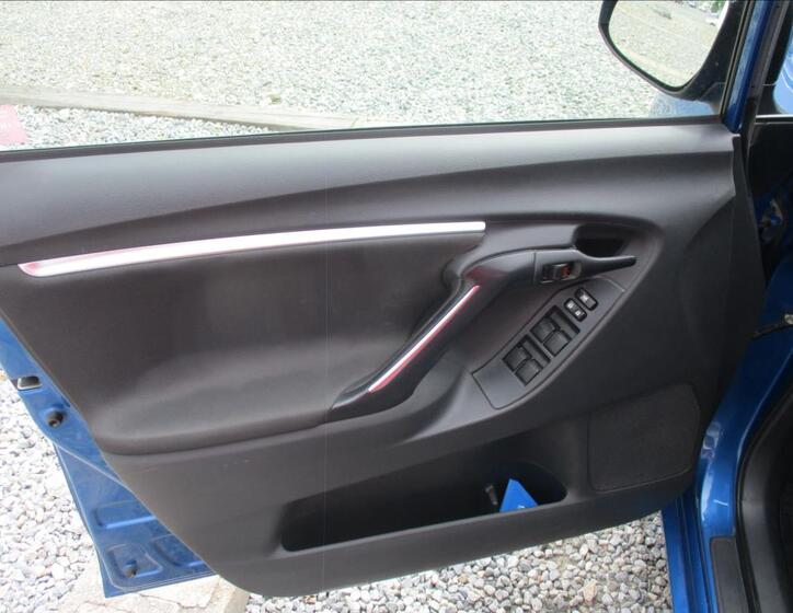 Toyota Verso 13
