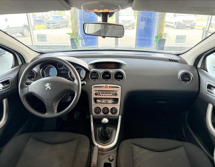 Peugeot 308 9