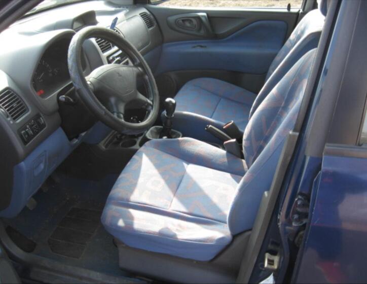 Mitsubishi Space Star 5
