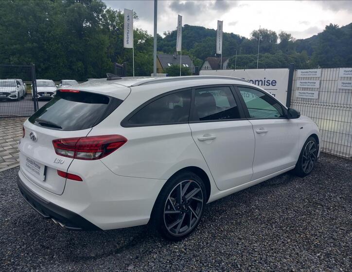 Hyundai i30 8