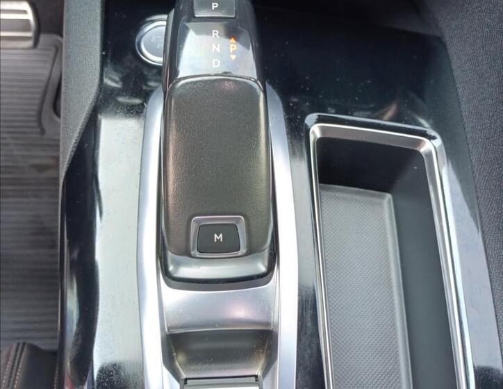 Peugeot 3008 16