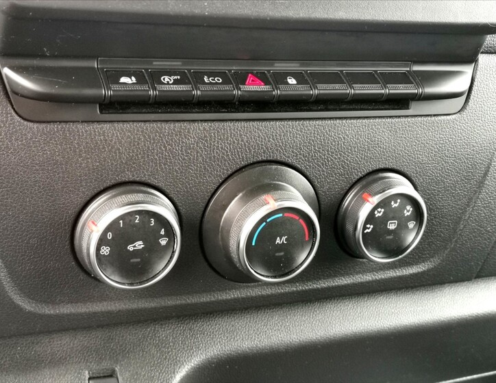 Renault Master 11