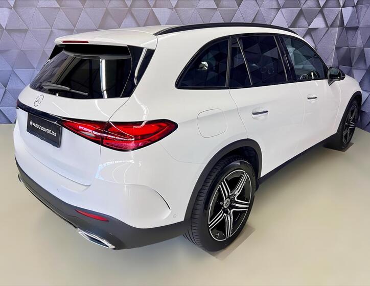 Mercedes-Benz GLC 7